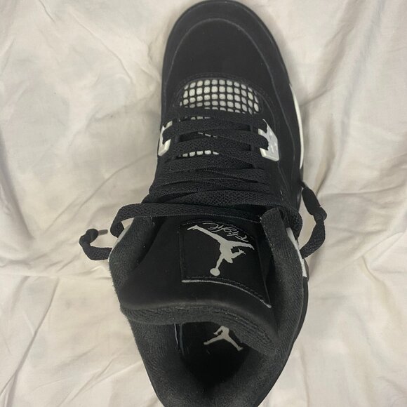 Jordan 4\'s White Thunder 2024 Release Size 7Y main image 10